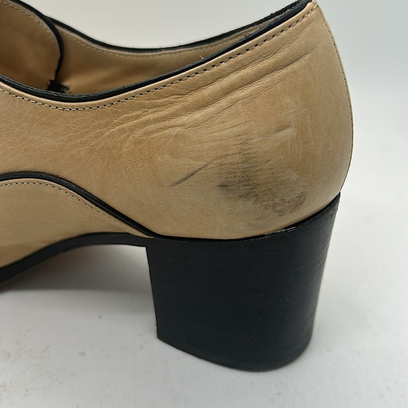 reed krakoff dress beige REED KRAKOFF Size 7.5 Black & Beige Two Tone Leather Cap Toe Flats  Sui  Generis Designer Consignment